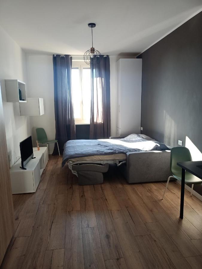 Tiny Bengasi Apartment Torino Kültér fotó